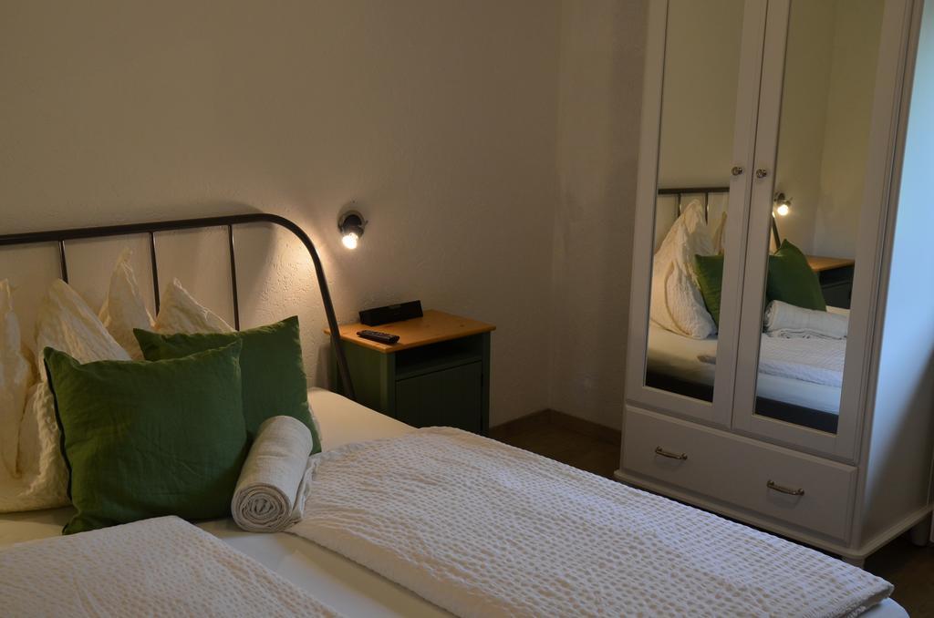 Gruner Heinrich - Bett&Fruhstuck Oberaichwald  Exterior foto
